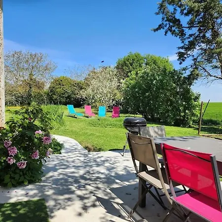 Holiday home Les Maisons De Jean Et Eva 5 *